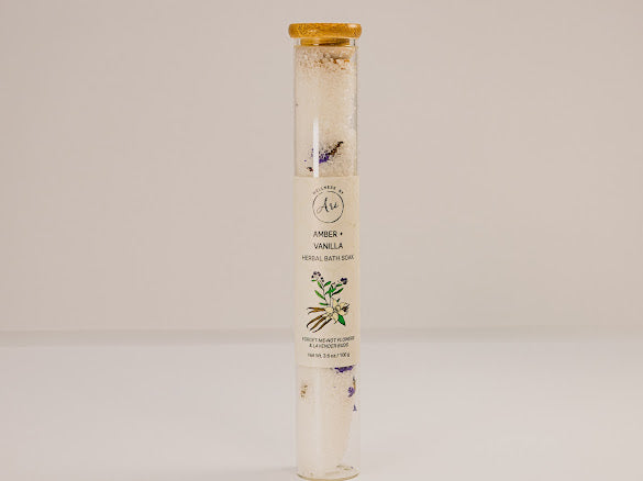 🌿 Botanical Bath Salt Soak - Relaxing Mineral Bath