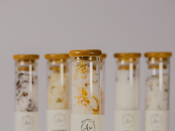 🌿 Botanical Bath Salt Soak - Relaxing Mineral Bath