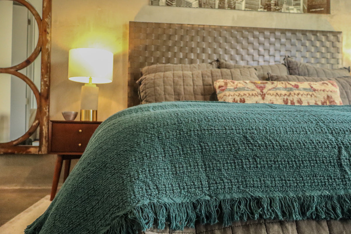 100% Cotton Throw Blankets 52" x 65"
