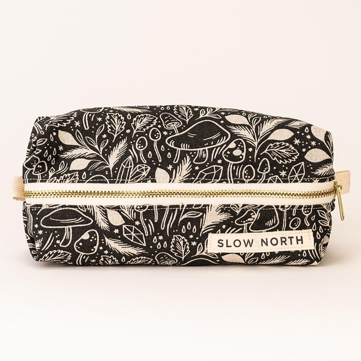 Travel Pouch - Mystical Mushroom - view 3