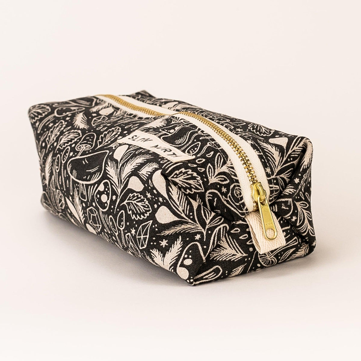 Travel Pouch - Mystical Mushroom - view 4