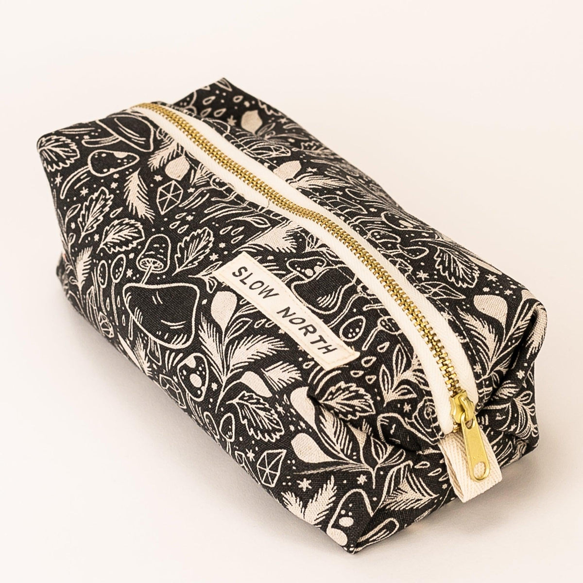 Travel Pouch - Mystical Mushroom - view 6