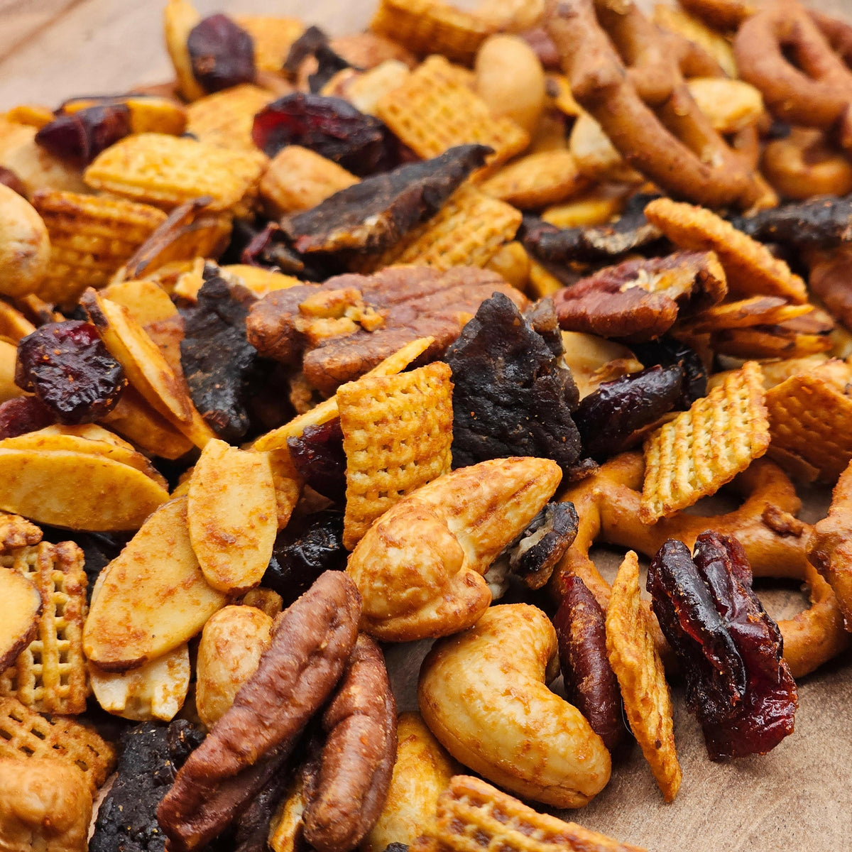 Cuts & Crunch™: Sweet Hot & Spicy Premium Trail Mix - view 2