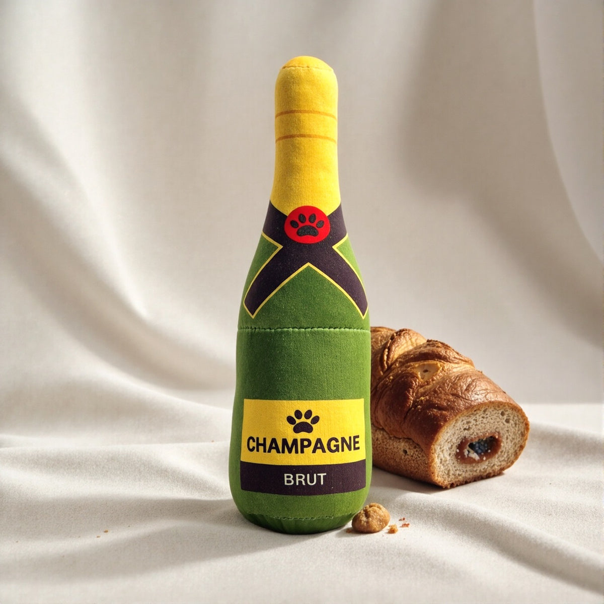 Dog Toy Realistic Wine Bottle Chew-Resistant Self-Entertainment Plush Toy for Cats and Dogs Teeth Cleaning Sound-Making Toy -