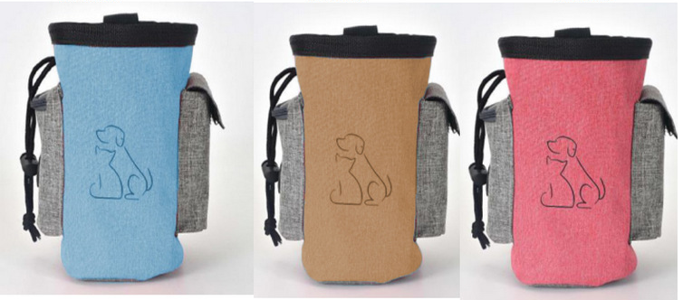 Portable dog walking treat bag, red snack pouch for training and walks