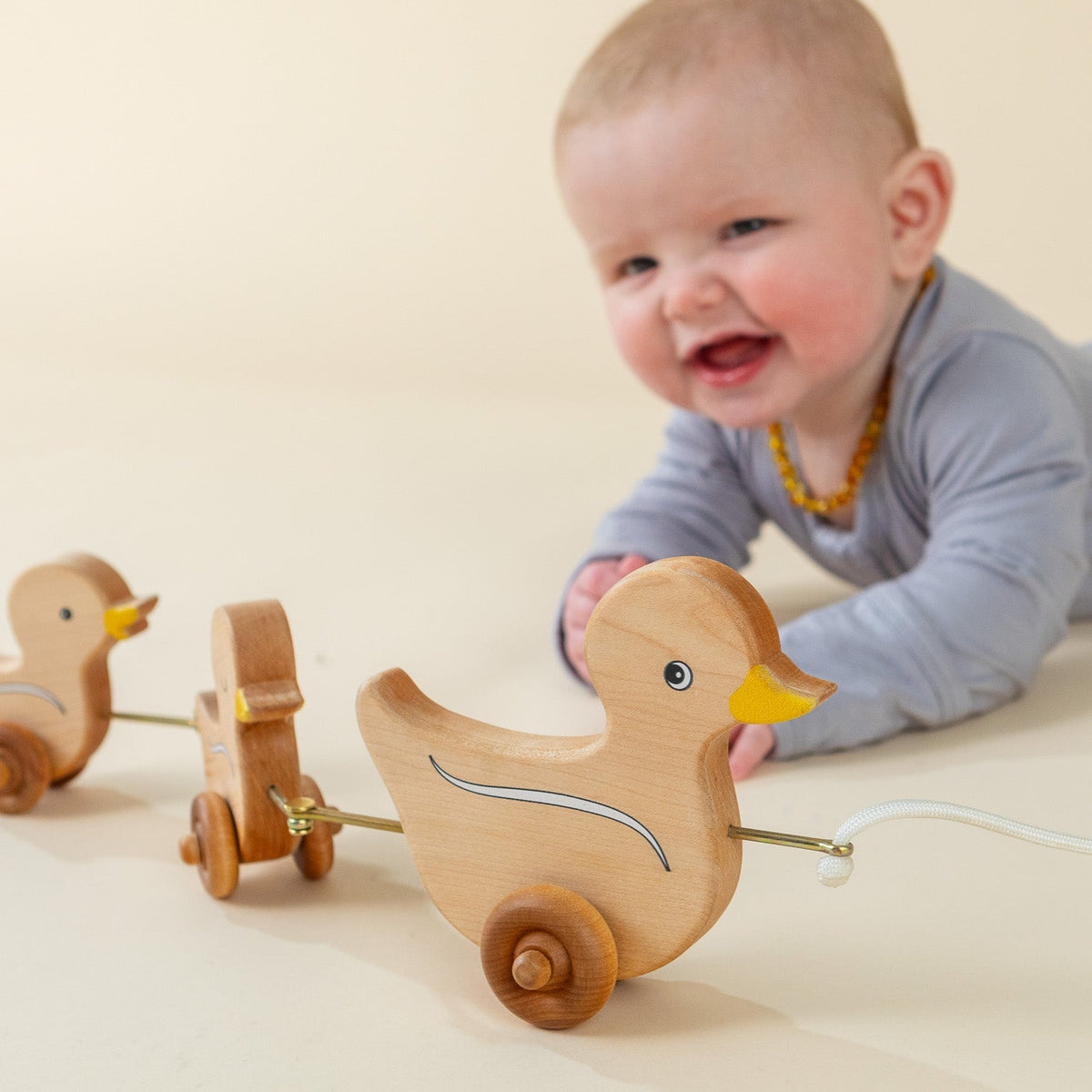 Pull Toy - The 3 Ducks - Maple Wood - Made in the USA 🇺🇸 - view 4