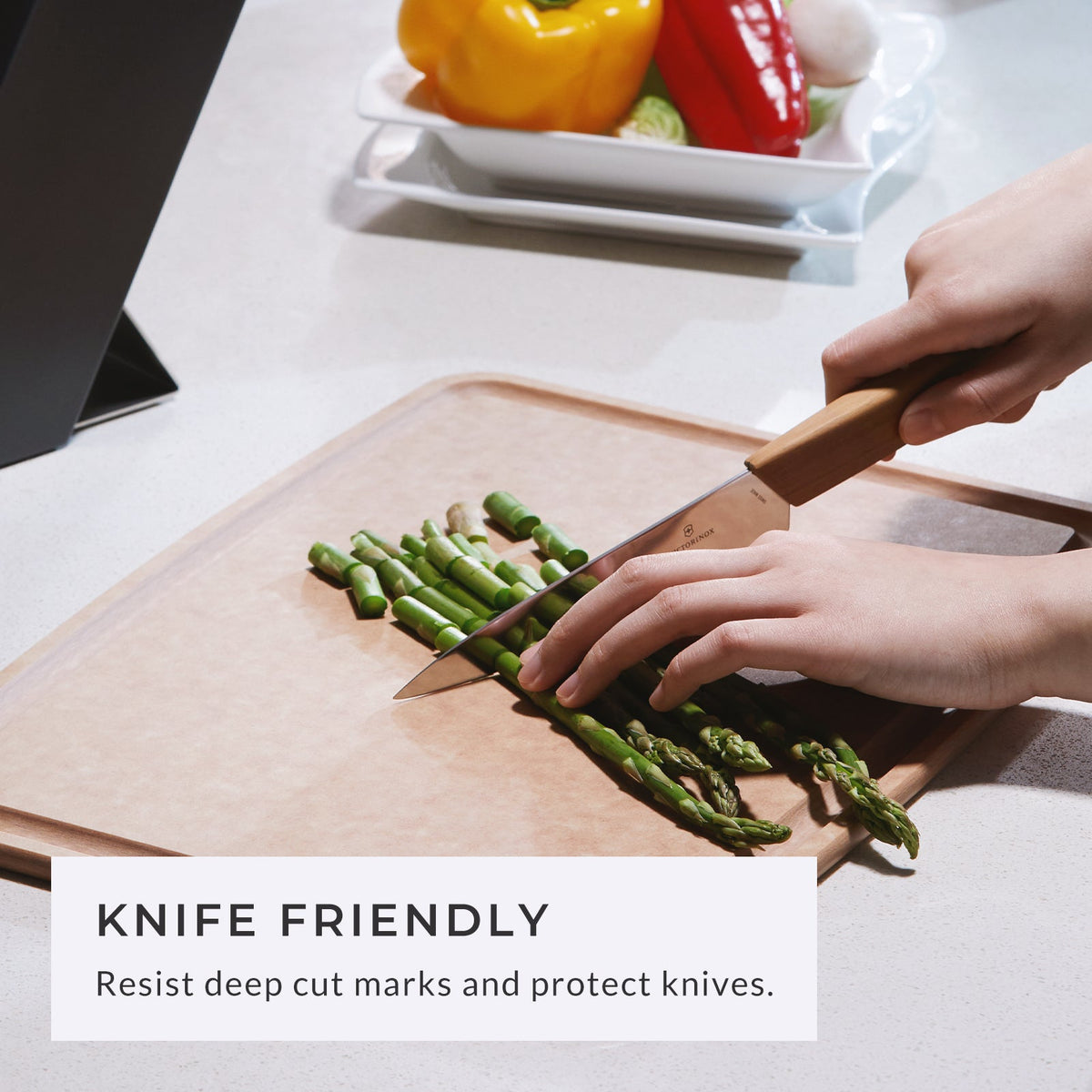 Classic Series 2-In-1 Set Cutting Board - Medium - (Black + Natural) — Elihome