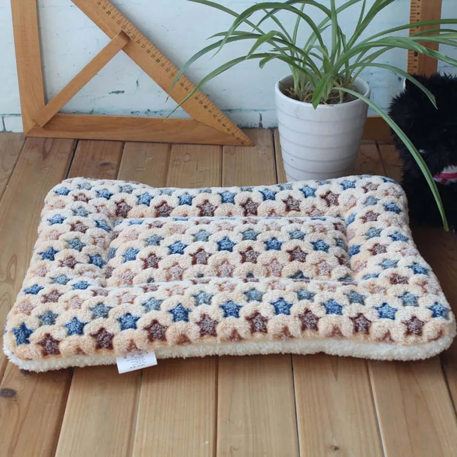 Warm Soft Fleece Pet Mat Travel Cat Litter Dog Blanket Puppy Cushion Pet Pad Dog Bed Cheap 5 Size for Small And Large Dogs - 
