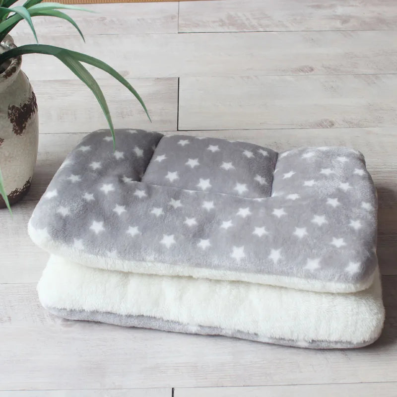 Warm Soft Fleece Pet Mat Travel Cat Litter Dog Blanket Puppy Cushion Pet Pad Dog Bed Cheap 5 Size for Small And Large Dogs - 