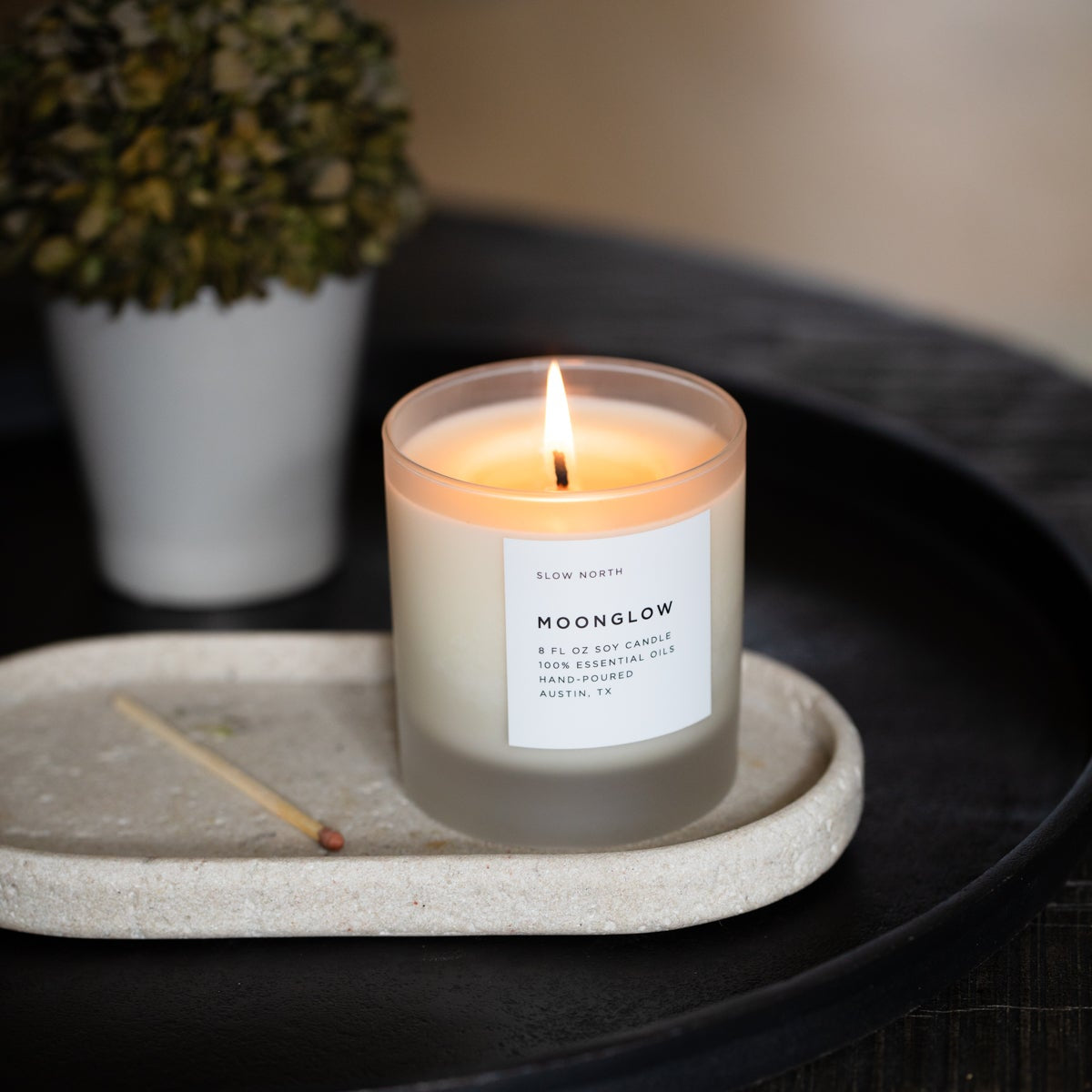 Moonglow - Signature Candle (Patchouli + Cinnamon + Black Pepper) - view 4