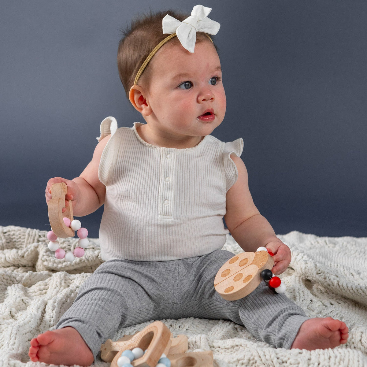 Silicone Bead Teether with Organic Cotton Bag - Ladybug - view 4