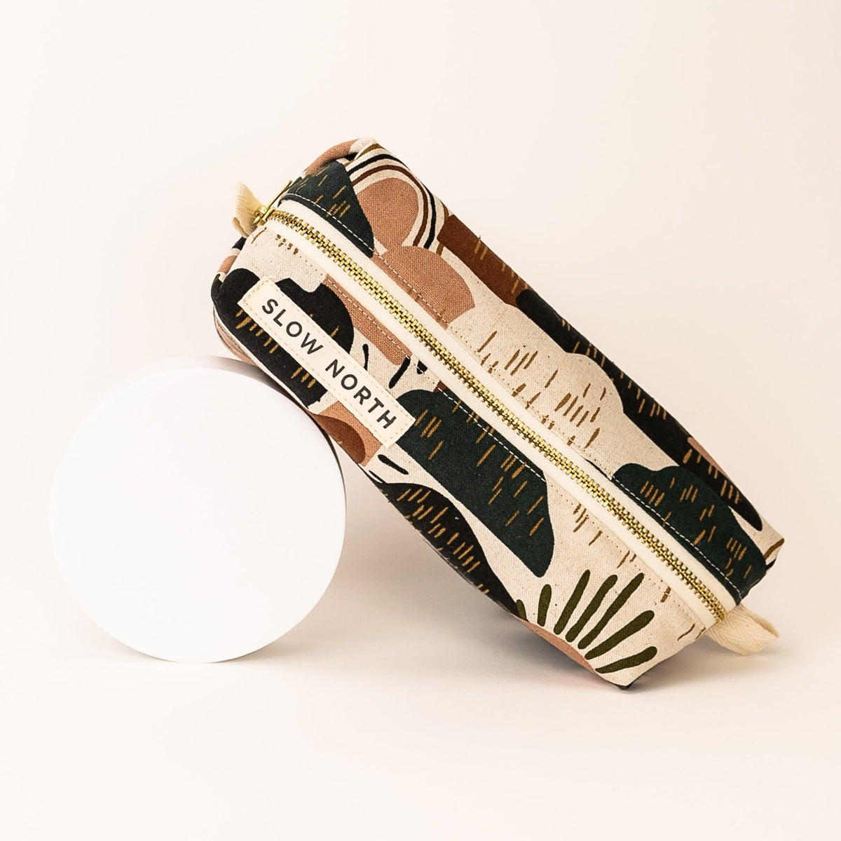 Travel Pouch - Rainbow Hil - view 5