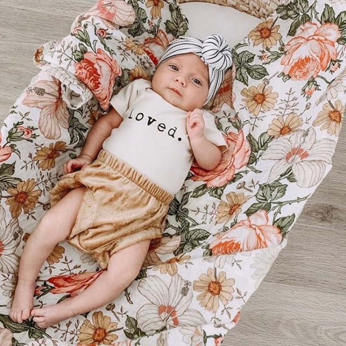 Loved Organic Baby Bodysuit - view 8